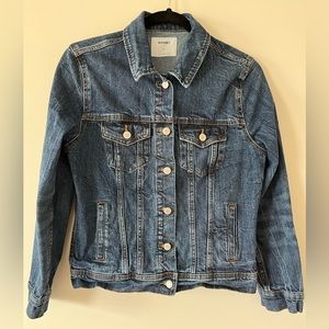 Old Navy jeans jacket size M